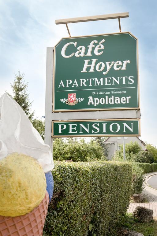 Cafe Hoyer Pension und Appartements Rödigsdorf Extérieur photo